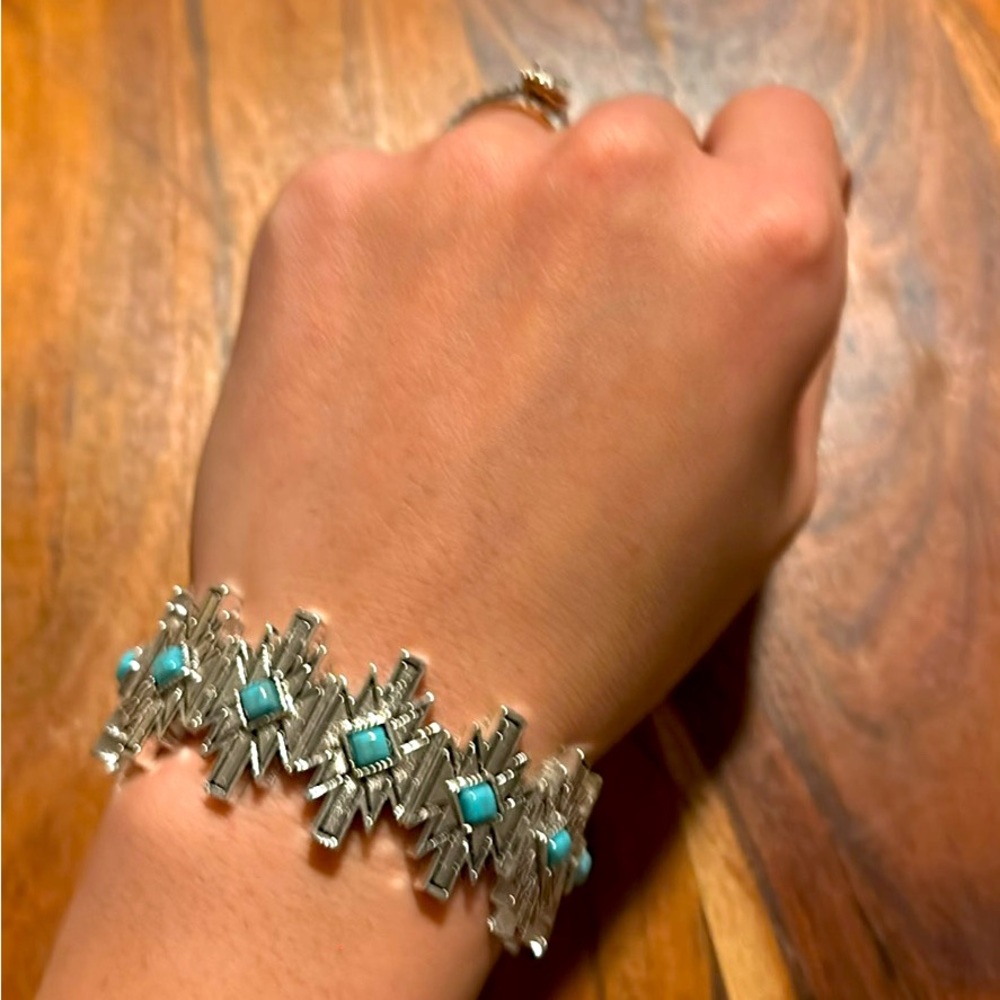 Bangle with turquoise